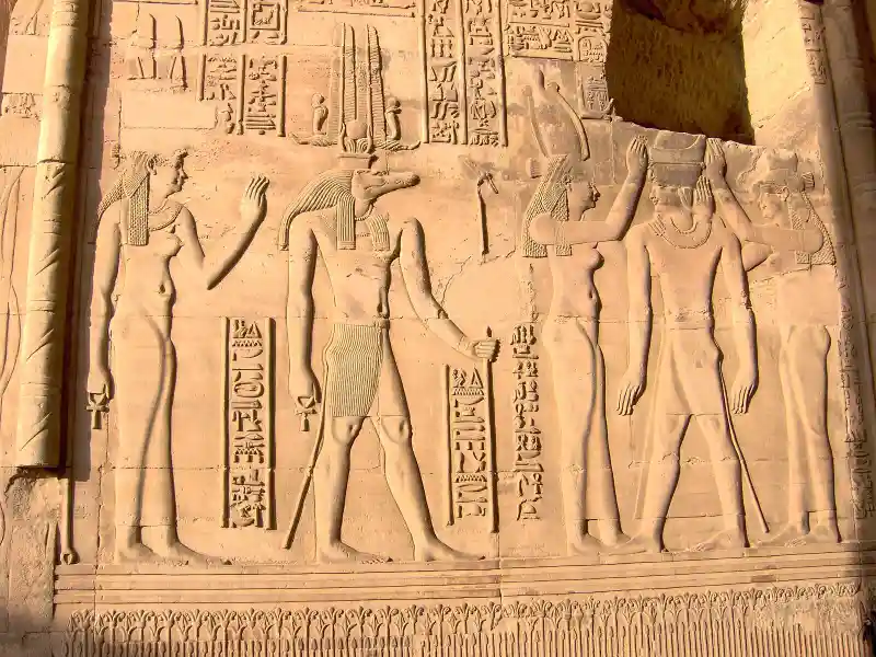 Relieve del templo de Kom Ombo